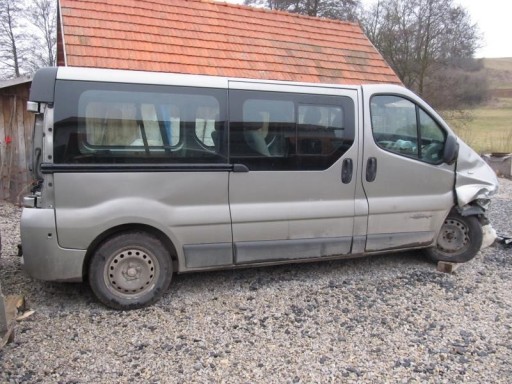 TRAFIC VIVARO II DRZWI PRAWE 2010 2011 2012 2013