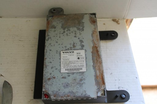 WZMACNIACZ RADIA VOLVO V70 S80 XC70 31310010