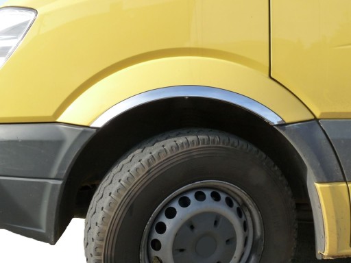 Nakładki na błotniki Nissan Primastar x 4 sztuki