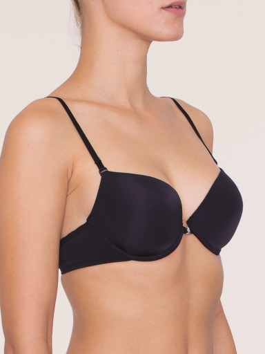 Triumph Glam Curves Forewer WHPM czarny 85C