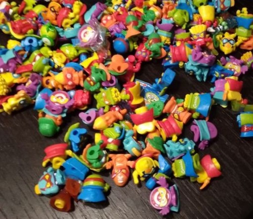 SUPER ZINGS seria 2 superzings figurki - 20 sztuk