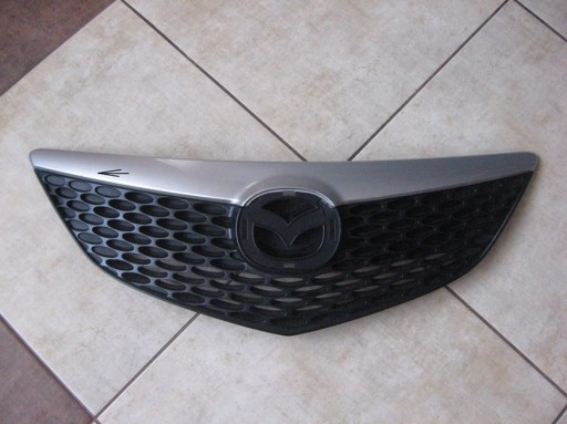 Решітка --- mazda 3 хатч-бек --- 03-06 -- новий,нове !!!1 - фото