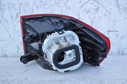 VW GOLF VII 7 SPORTSVAN 14- light rear part rear left