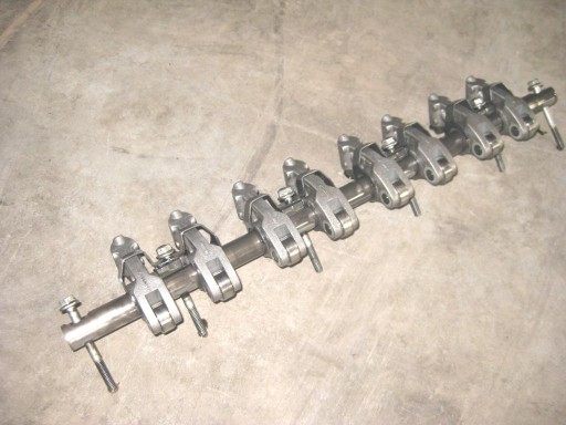 КОРОМИСЛИВИЙ ВАЛ RENAULT MASTER TUSTER