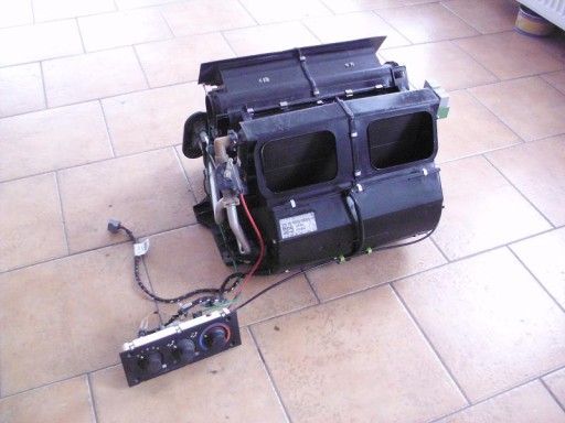 1980851 - ОБОГРЕВАТЕЛЬ В СБОРЕ DAF XF 105 EURO5