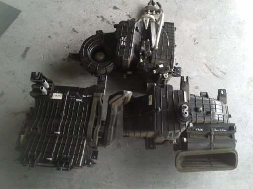 HYUNDAI H1 H300 STAREX 07-13R задній обігрівач