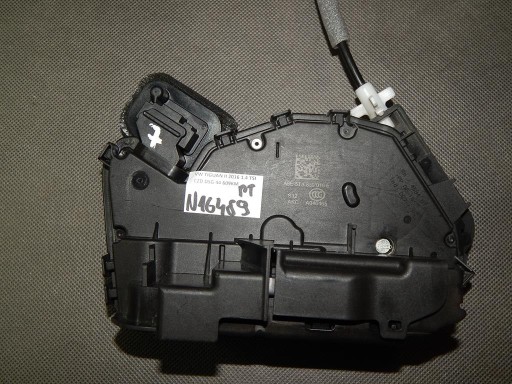 VW TIGUAN II 5NA lock right rear part 5TB839016E
