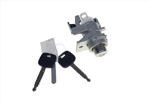 A69055-0D050 - YARIS II 05-11 ЗАМОК КНОПКА БАГАЖНИКА КЛЮЧ