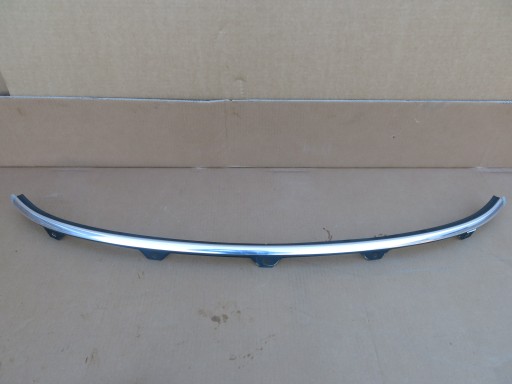 VW BEETLE CABRIO НАКЛАДКА НА ДАХ ХРОМ ЗАДНЯ 5C3853981C