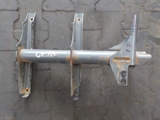 КРІПЛЕННЯ КОЛІСНОЇ АРКИ КРИЛА ПЕРЕДНІЙ ЛІВИЙ DAF LF 45