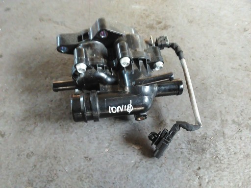 1.6H - HYUNDAI IONIQ 2016-8 ГИБРИДНЫЙ КОРПУС ТЕРМОСТАТА