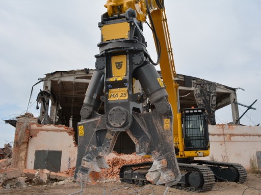 Ножиці для знесення Trevi Benne мають 25 + CB