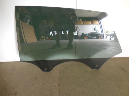 AUDI A7 скло двері лівий задній
