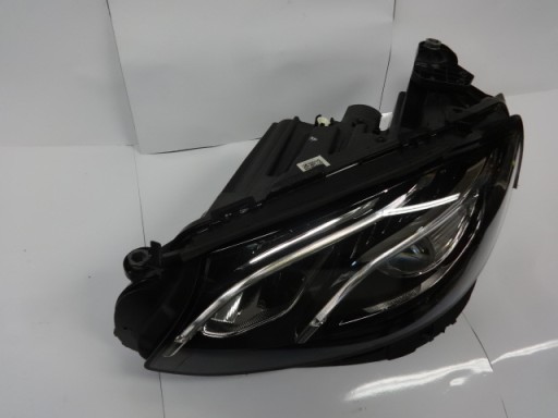 a2139063904 LAMPA LEWA E KLASA 213 W213 - Лампа Mercedes E-class w213 w213 A2139063904