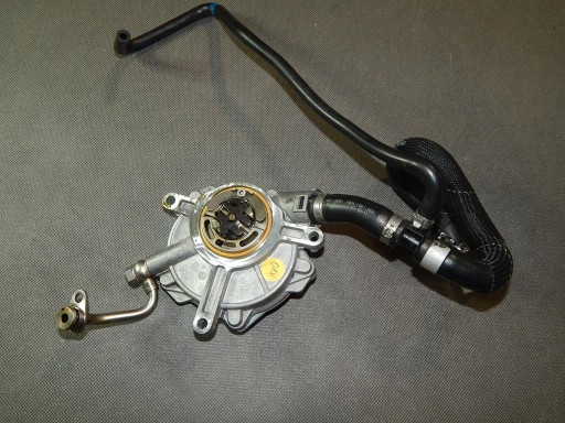 AUDI A6 S6 4G 4.0 TFSI pump VACUM 07L145100D