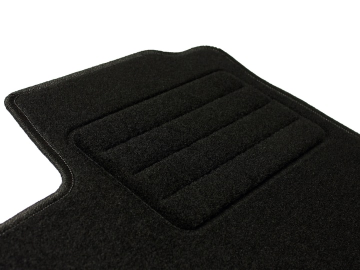 HYUNDAI I20 I PB 2008-2014 TAPIS BASIC CARMAT photo 2 - milautoparts-fr.ukrlive.com