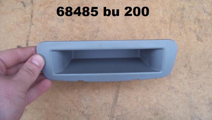 NISSAN ALMERA TINO SHELF POCKET GLOVEBOX IN CONSOLE photo 2 - milautoparts-fr.ukrlive.com