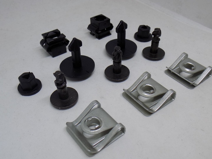 AUDI 80 B3 B4 A8 D3 COMPLET CLIPS COUVERCLES DE MOTEUR photo 4 - milautoparts-fr.ukrlive.com