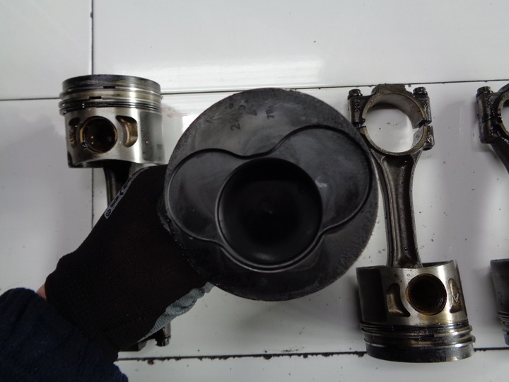 VW PASSAT B5 1.9 TDI ATJ PISTON PISTONS CONNECTING ROD photo 4 - milautoparts-fr.ukrlive.com