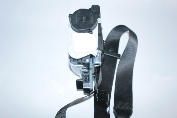 BMW X3 G01 X4 G02 FRONT RIGHT BELT SAFETY USA. photo 4 - milautoparts-fr.ukrlive.com