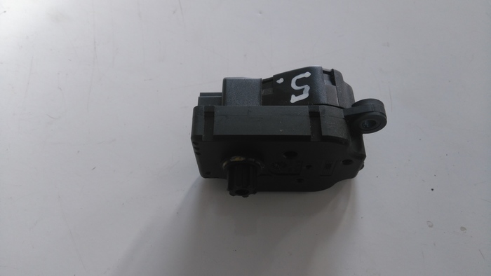 MOTEUR DE CHAUFFAGE PEUGEOT 407 4PUH-19E616-BC 6447RF photo 2 - milautoparts-fr.ukrlive.com