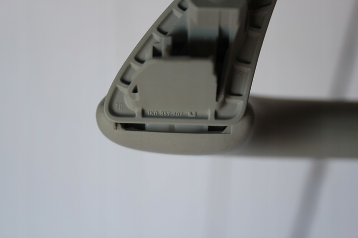 HANDLES CEILING VW TIGUAN FACELIFT 1K0857607N M photo 3 - milautoparts-fr.ukrlive.com