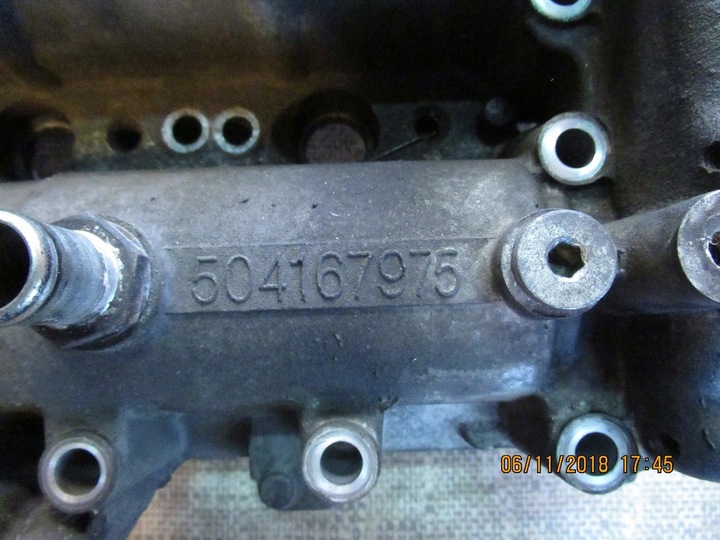 COVERING VALVES IVECO DAILY DUCATO 2.3 504167975 photo 2 - milautoparts-fr.ukrlive.com