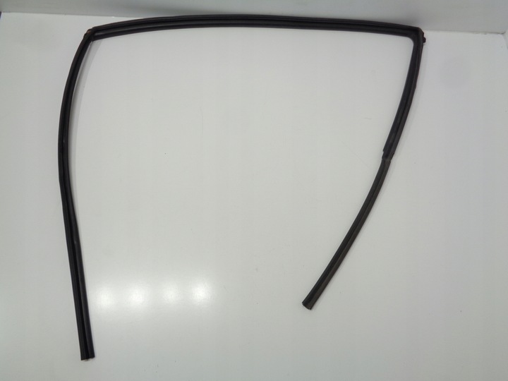 GASKET GLASS 3 DOOR TOYOTA YARIS III 2011- photo 1 - milautoparts-fr.ukrlive.com