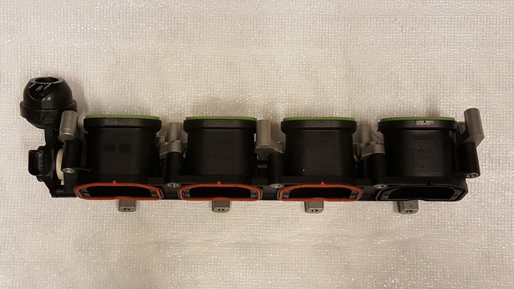 AUDI RS4 RS5 4.2 FSI MANIFOLD INTAKE 079133109BB photo 3 - milautoparts-fr.ukrlive.com