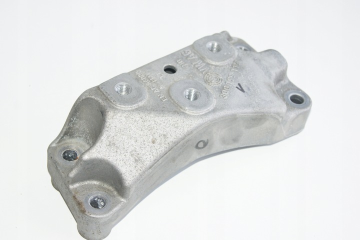 VOLKSWAGEN WITH 3Q0199117 BRACKET BOX GEAR photo 2 - milautoparts-fr.ukrlive.com