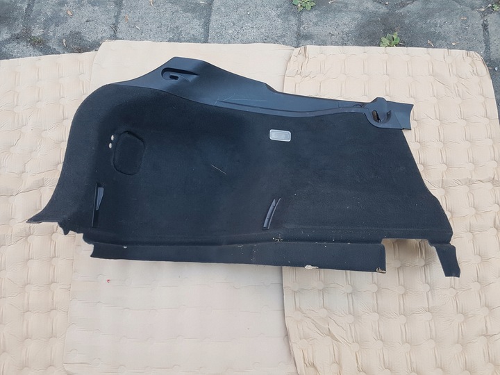 TOYOTA AVENSIS T27 09-14 UNIVERSAL PANEL LEFT REAR photo 1 - milautoparts-fr.ukrlive.com