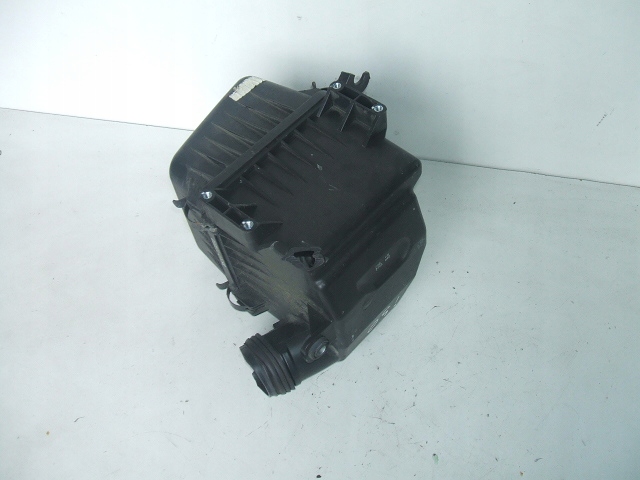 HYUNDAI I30 FILTER AIR CASING 28110-1H250 photo 1 - milautoparts-fr.ukrlive.com