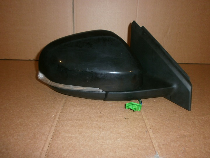 MIRROR RIGHT FOR VOLVO V40/V40CC 8 PINOW! photo 1 - milautoparts-fr.ukrlive.com