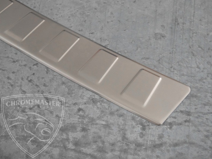 COUVE-JOINT SUR PARE-CHOCS BMW X3 F25 10-14 photo 2 - milautoparts-fr.ukrlive.com