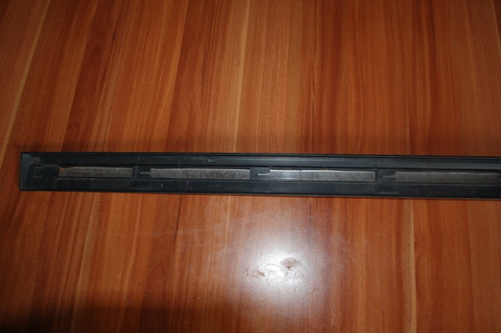 PEUGEOT 406 COUVE-JOINT PLANCHE PORTIÈRE DROITE AVANT 9624432177 photo 5 - milautoparts.fr