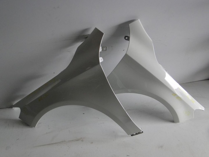 MERCEDES CLA W117 WING FRONT LEFT COLOR 650 photo 2 - milautoparts-fr.ukrlive.com