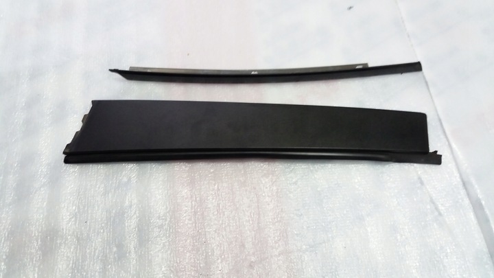 TOYOTA AVENSIS T27 FACING, PANEL DOOR RIGHT REAR photo 1 - milautoparts-fr.ukrlive.com