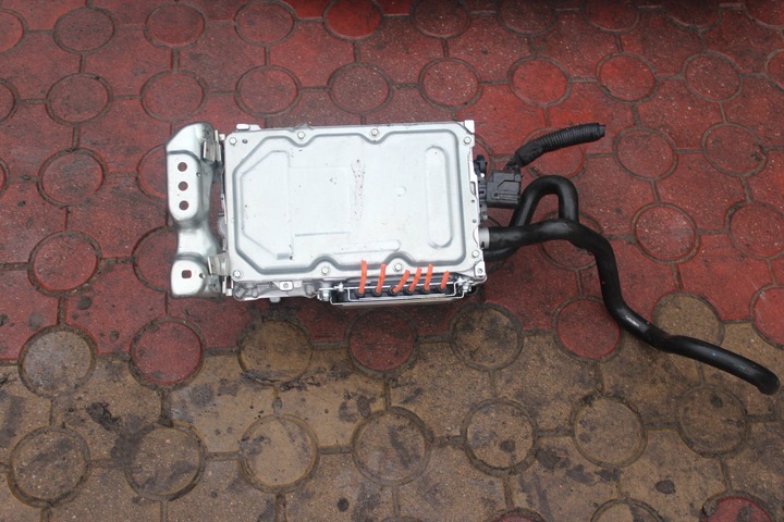 INVENTER CONVENTER TOYOTA C-HR 1.8Hybrid photo 3 - milautoparts-fr.ukrlive.com