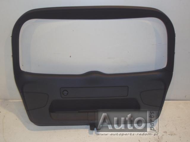 Ap обшивка кришки багажника 8v3867979a audi a3 8v 3 двері, Ціна