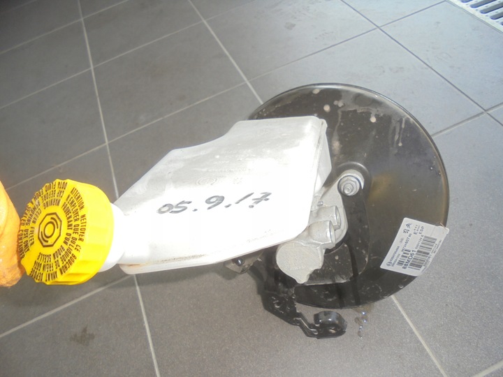 Насос вакуумный усилитель тормозов citroen c3 ds3 2010- 9672460780, Цена