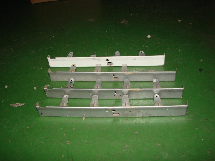 фото №1, Планка pod фара volvo 740 760 права