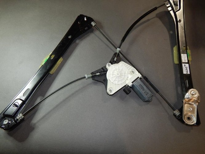 фото №1, Vw passat b8 механизм правые перед 3g0837462b