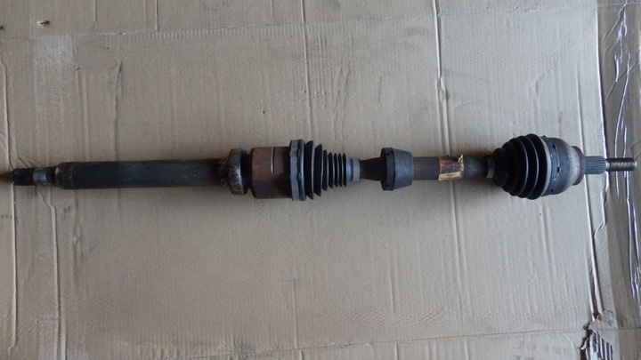 фото №1, Полуось правая ford c-max focus 2010-15 av61-3b436-ee