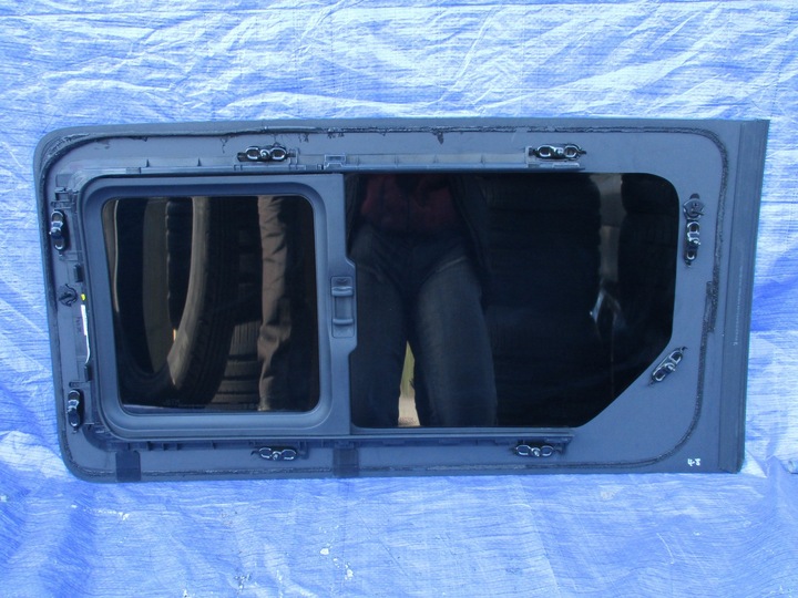 фото №3, Hyundai h1 starex скло двері праві зад задня bdb