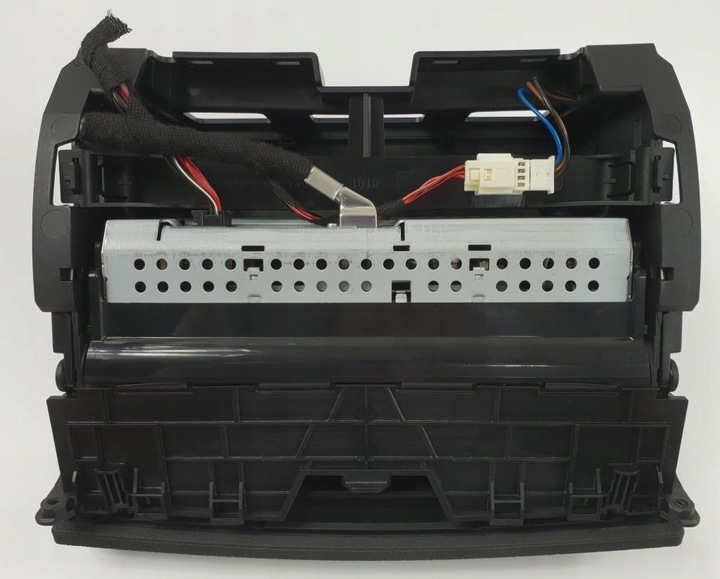 фото №4, Дисплей mercedes w204 a2046800031