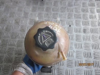 фото №13, Бачок расширительный peugeot 307 2.0 hdi 01-04r