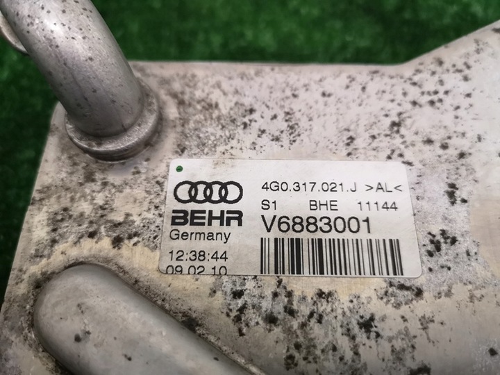 фото №8, Audi a6 c7 v6 радиаторов масла 4g0317021j