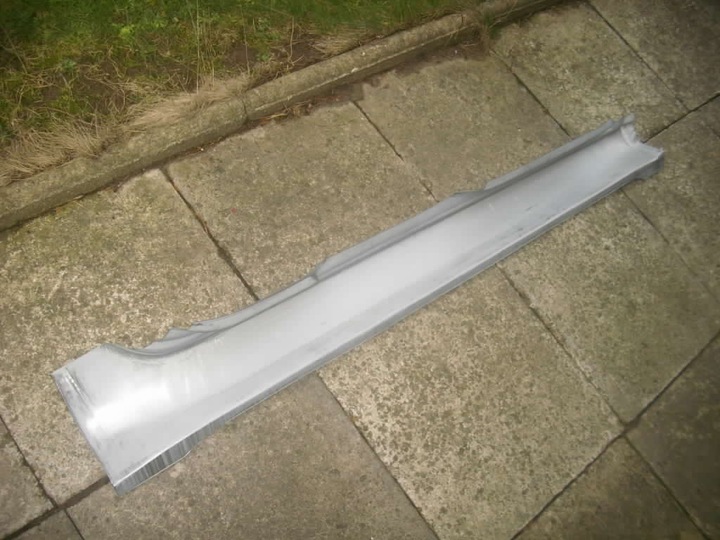 фото №2, Toyota yaris 99-06 5 двері пороги поріг поріг правий