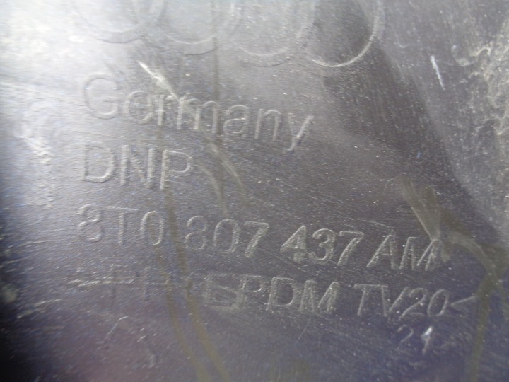фото №13, Audi a5 рестайлинг 8t 11- s line s-line бампер омыватель 8t0807437am