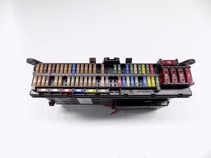 фото №5, Коробка запобіжників - bmw x5 e53 4.4 8380405